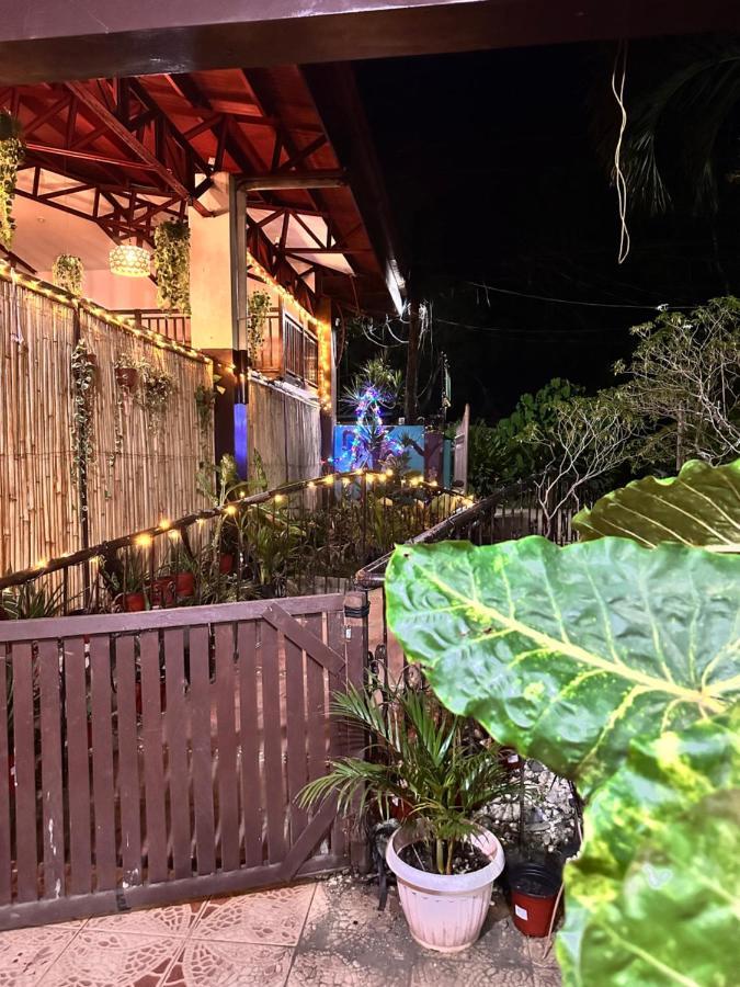 Close To The Airport, City Center, Accessible - Amancio'S New Extension Puerto Princesa Екстериор снимка